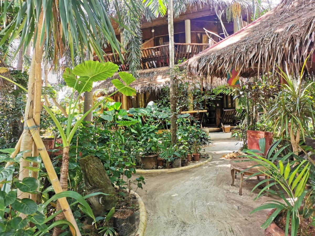 Reddoorz Premium @ Nigi Nigi Nu Noos Station 2 Boracay Hotel Balabag  Exterior photo