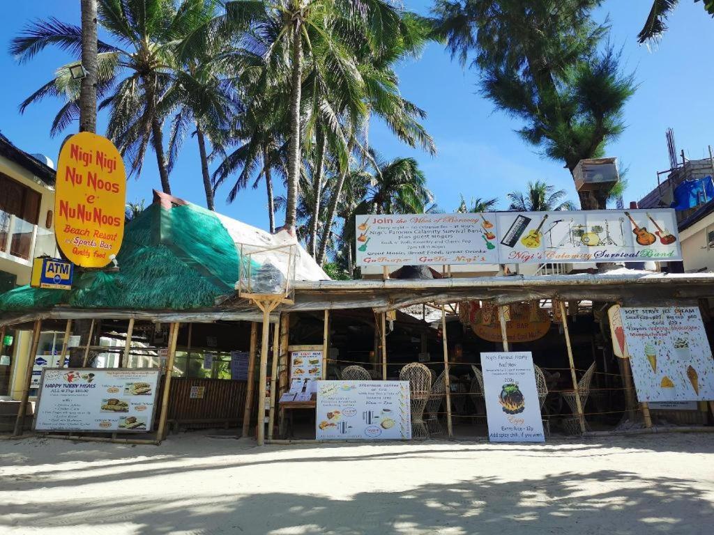 Reddoorz Premium @ Nigi Nigi Nu Noos Station 2 Boracay Hotel Balabag  Exterior photo